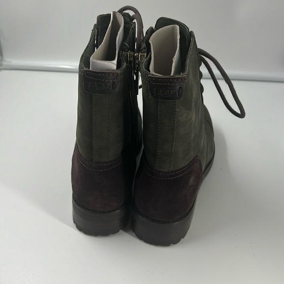 Ugg construction boots. Leather and suede. - Picture 4 of 5